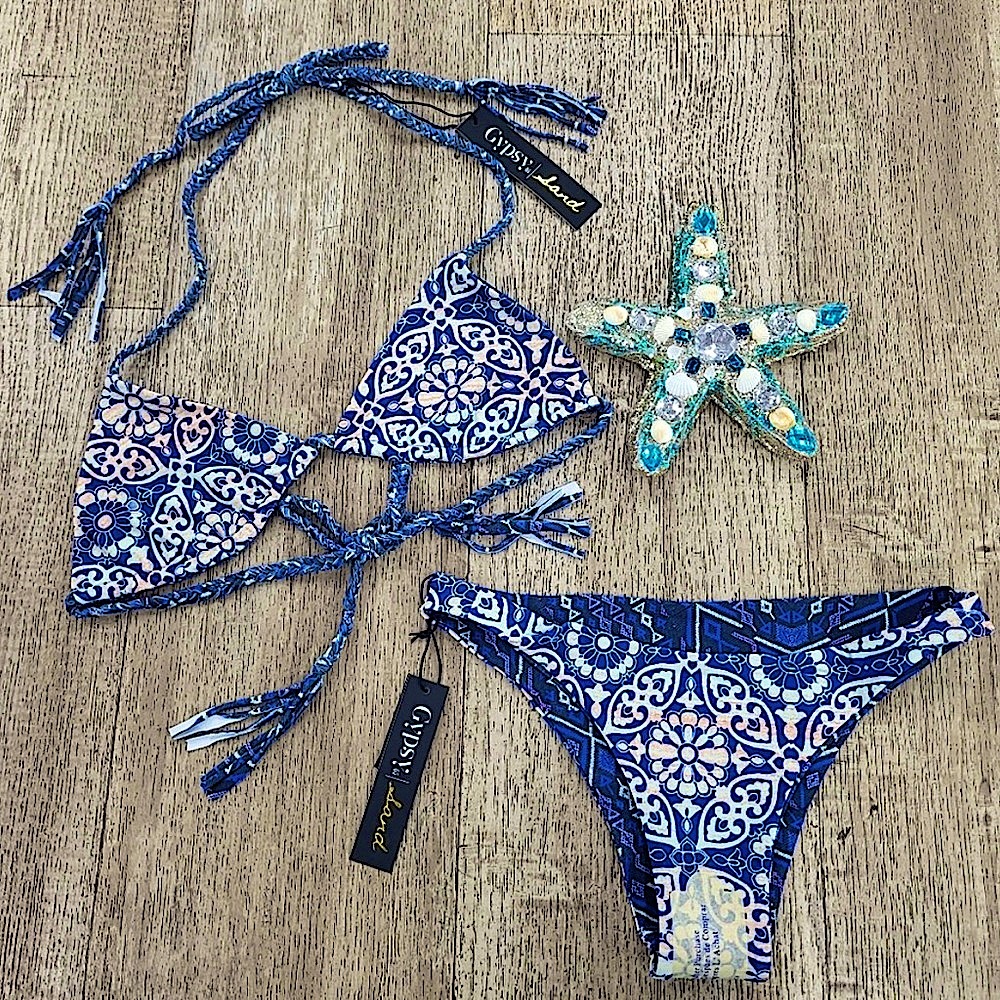 $150 MSRP NWT Reversible Gypsy '05 Blue And Pink Bikini Set - Picture 2 of 5